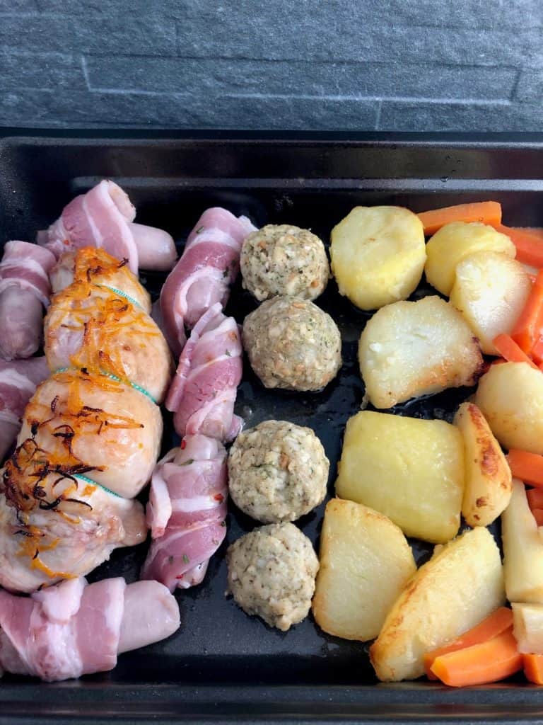 Christmas dinner for 2 turkey potatoes pigs in blankets stuffing in tray