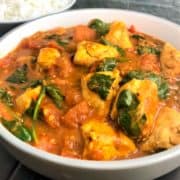 Chicken balti with spinach in a bowl